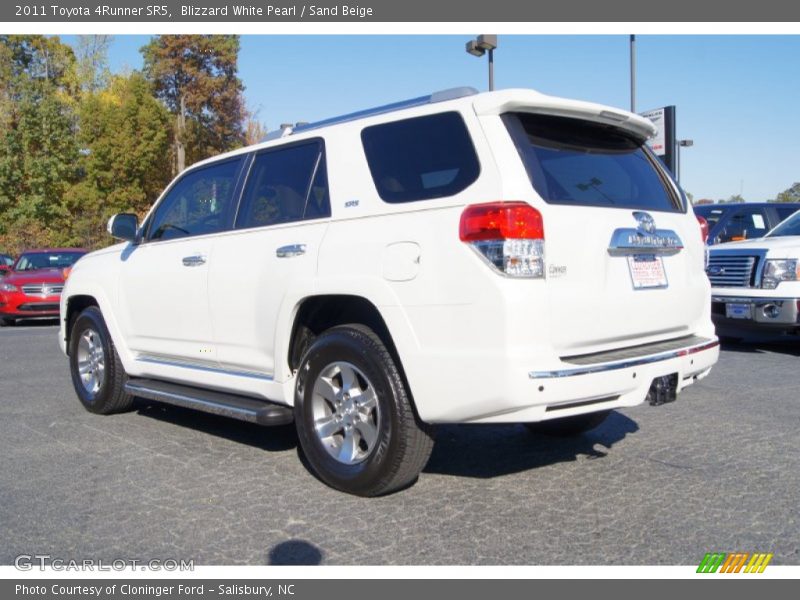 Blizzard White Pearl / Sand Beige 2011 Toyota 4Runner SR5