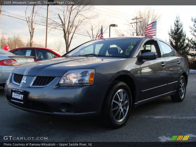 Titanium Pearl / Gray 2005 Mitsubishi Galant ES