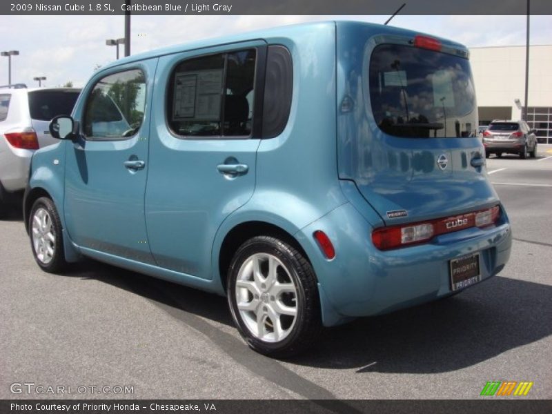 Caribbean Blue / Light Gray 2009 Nissan Cube 1.8 SL