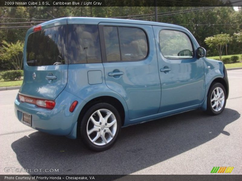 Caribbean Blue / Light Gray 2009 Nissan Cube 1.8 SL