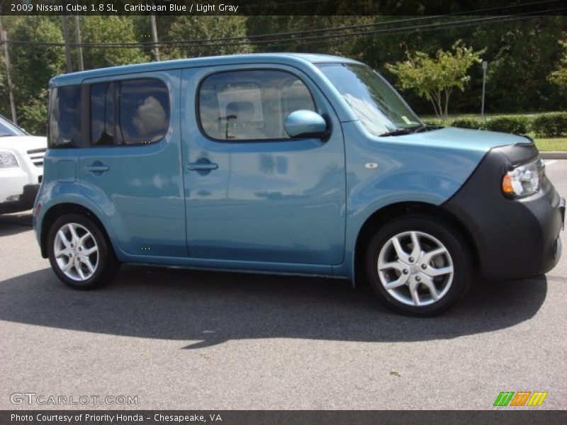 Caribbean Blue / Light Gray 2009 Nissan Cube 1.8 SL