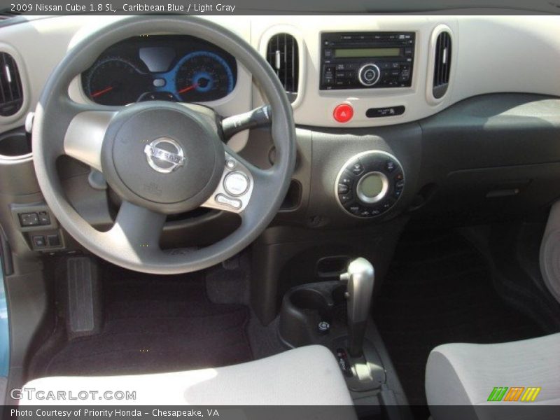 Caribbean Blue / Light Gray 2009 Nissan Cube 1.8 SL