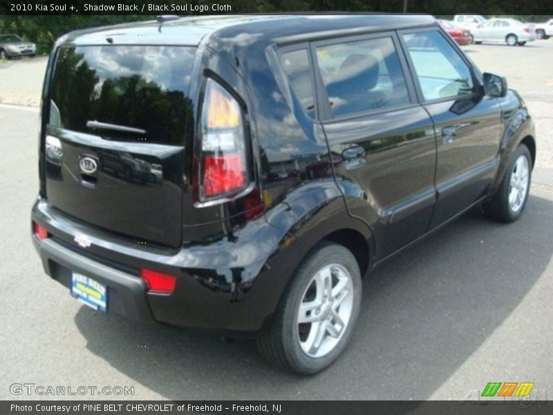 Shadow Black / Black Soul Logo Cloth 2010 Kia Soul +