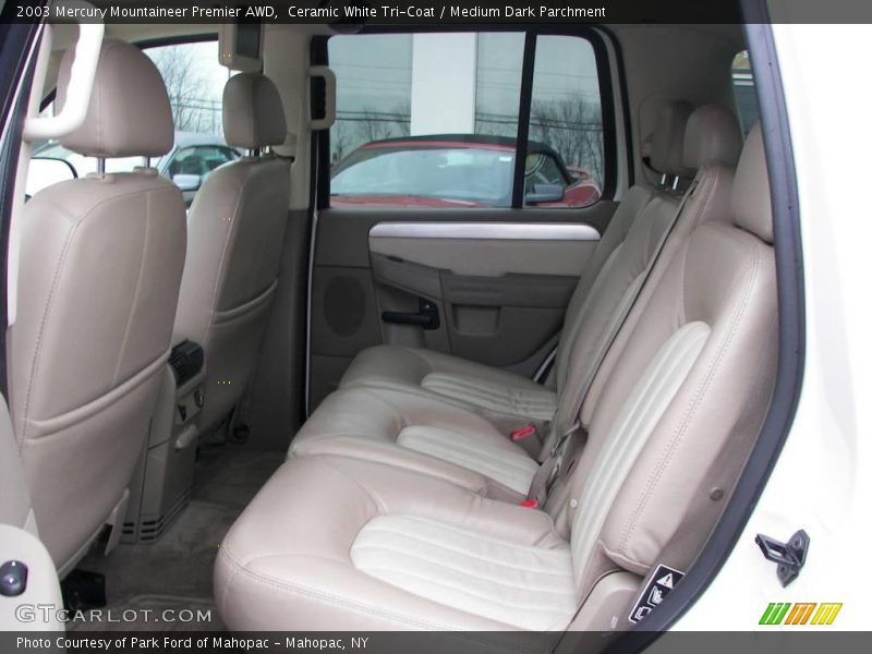 Ceramic White Tri-Coat / Medium Dark Parchment 2003 Mercury Mountaineer Premier AWD