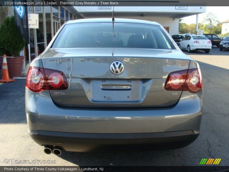 Platinum Grey Metallic / Titan Black 2010 Volkswagen Jetta S Sedan