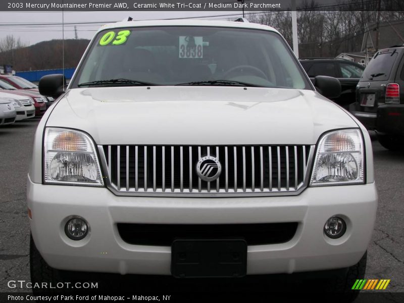 Ceramic White Tri-Coat / Medium Dark Parchment 2003 Mercury Mountaineer Premier AWD