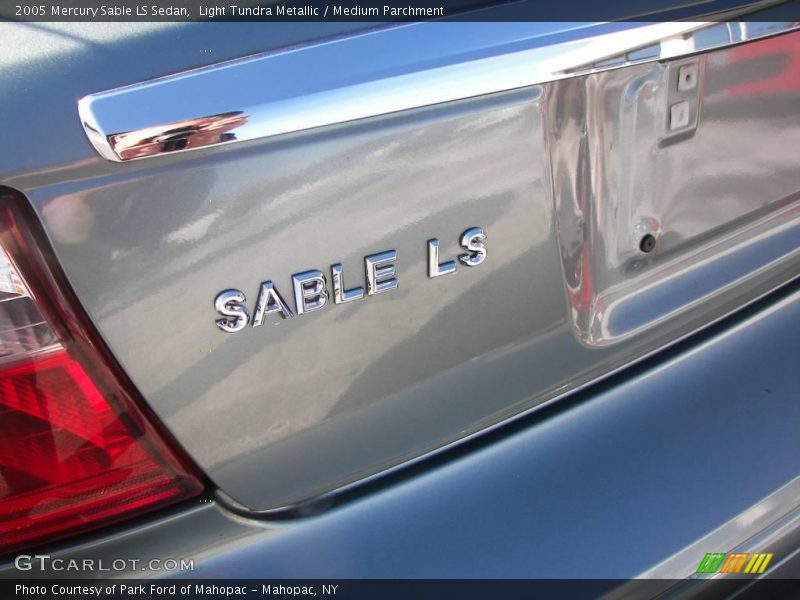 Light Tundra Metallic / Medium Parchment 2005 Mercury Sable LS Sedan