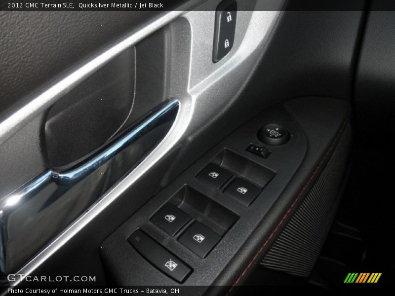 Quicksilver Metallic / Jet Black 2012 GMC Terrain SLE