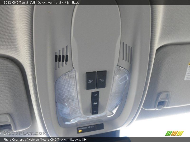 Quicksilver Metallic / Jet Black 2012 GMC Terrain SLE