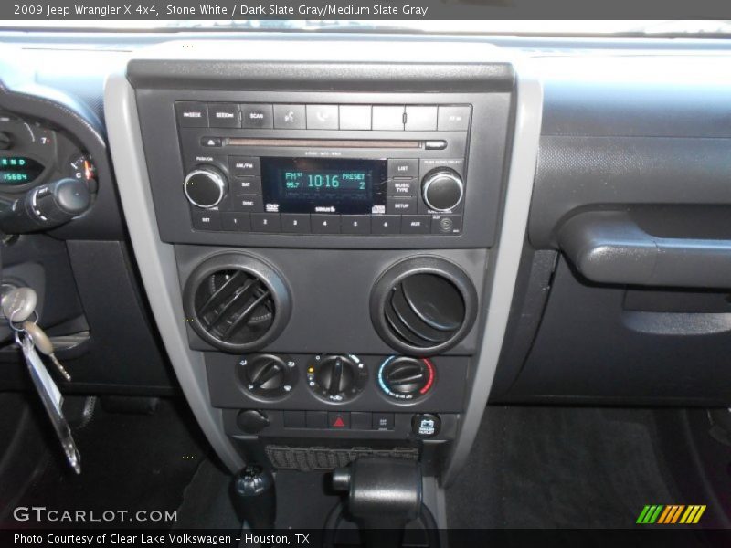 Stone White / Dark Slate Gray/Medium Slate Gray 2009 Jeep Wrangler X 4x4