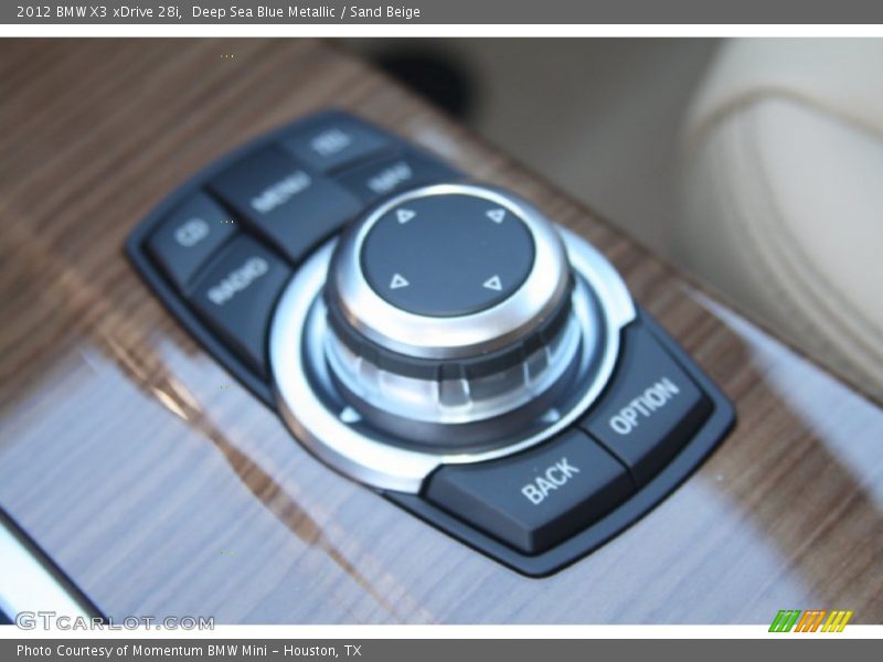 Controls of 2012 X3 xDrive 28i
