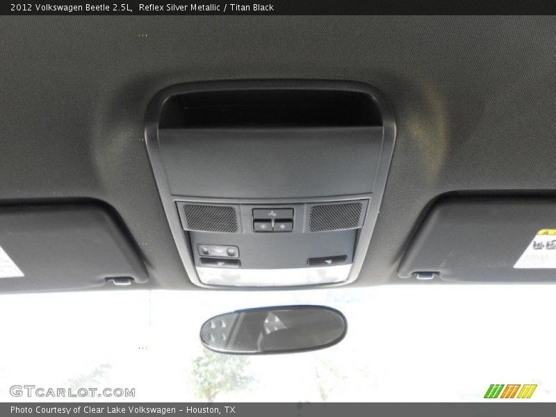 Reflex Silver Metallic / Titan Black 2012 Volkswagen Beetle 2.5L