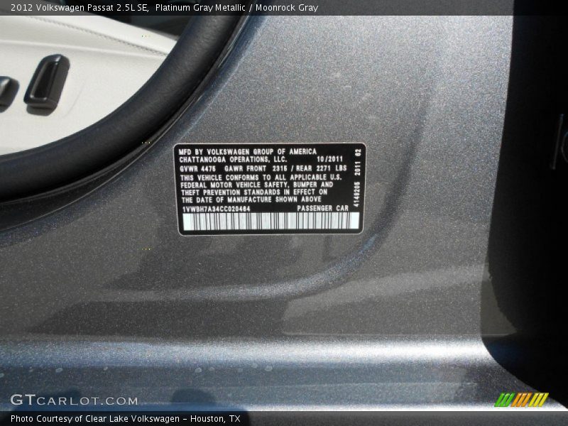 Platinum Gray Metallic / Moonrock Gray 2012 Volkswagen Passat 2.5L SE