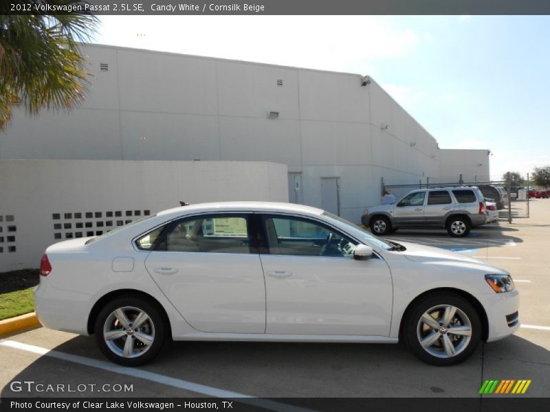 Candy White / Cornsilk Beige 2012 Volkswagen Passat 2.5L SE