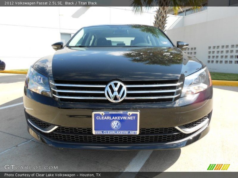 Black / Titan Black 2012 Volkswagen Passat 2.5L SE