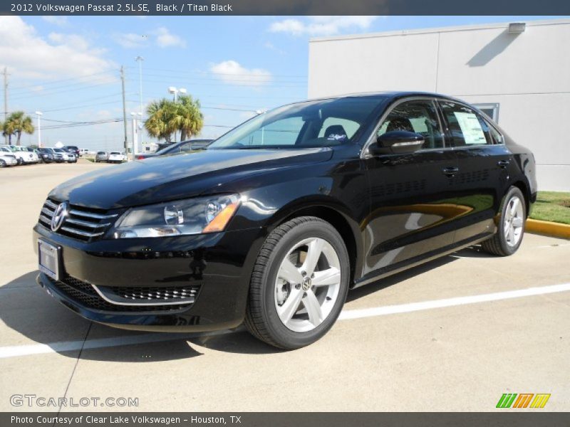 Black / Titan Black 2012 Volkswagen Passat 2.5L SE