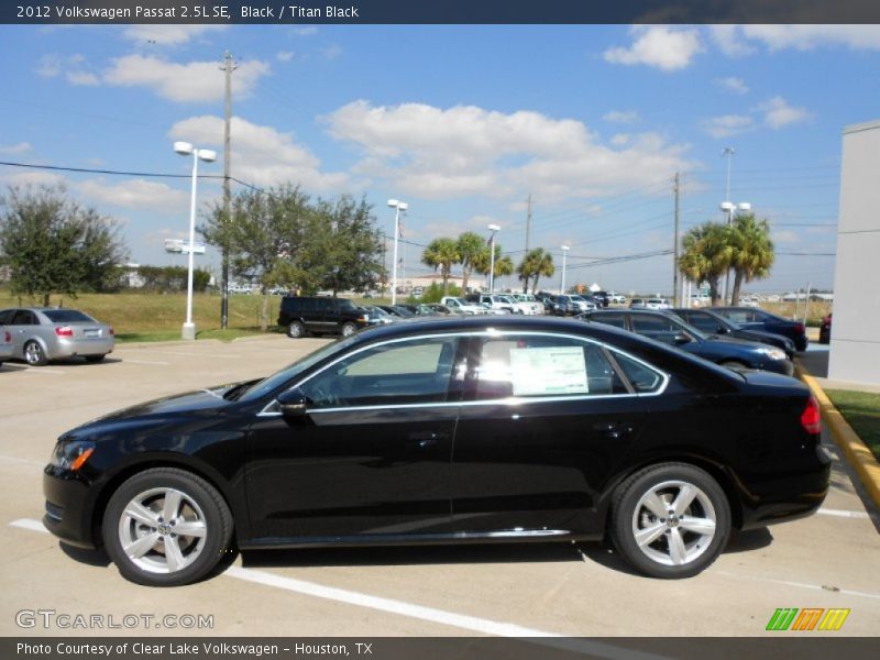 Black / Titan Black 2012 Volkswagen Passat 2.5L SE