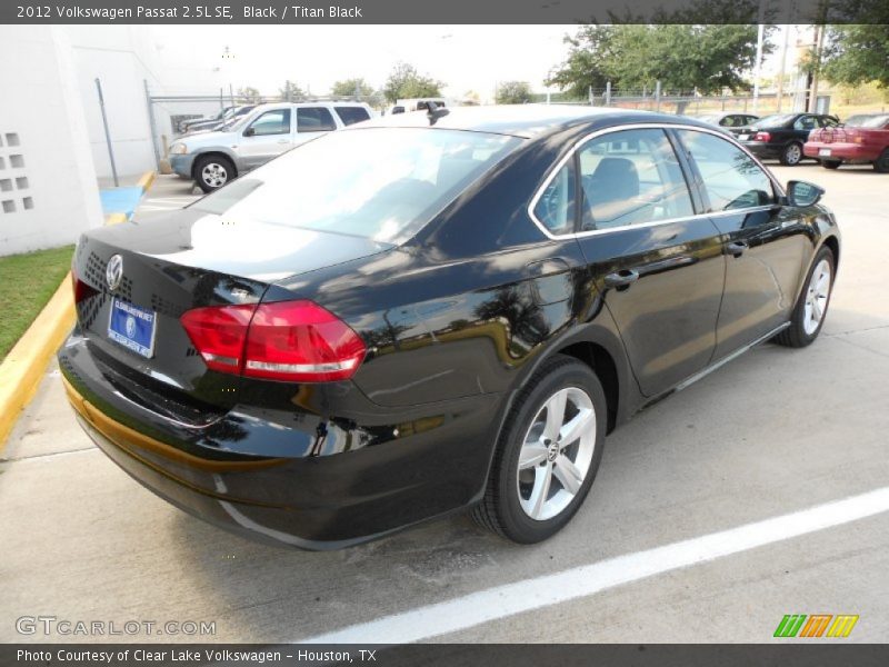 Black / Titan Black 2012 Volkswagen Passat 2.5L SE