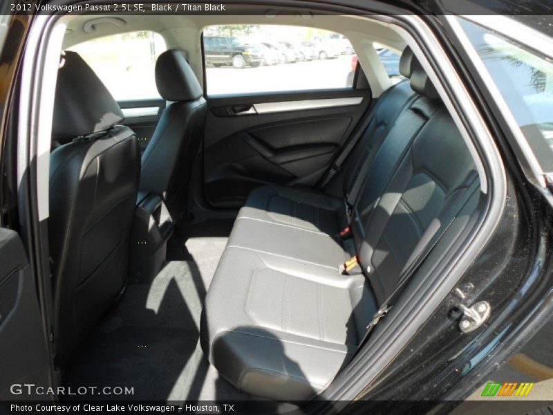 Black / Titan Black 2012 Volkswagen Passat 2.5L SE