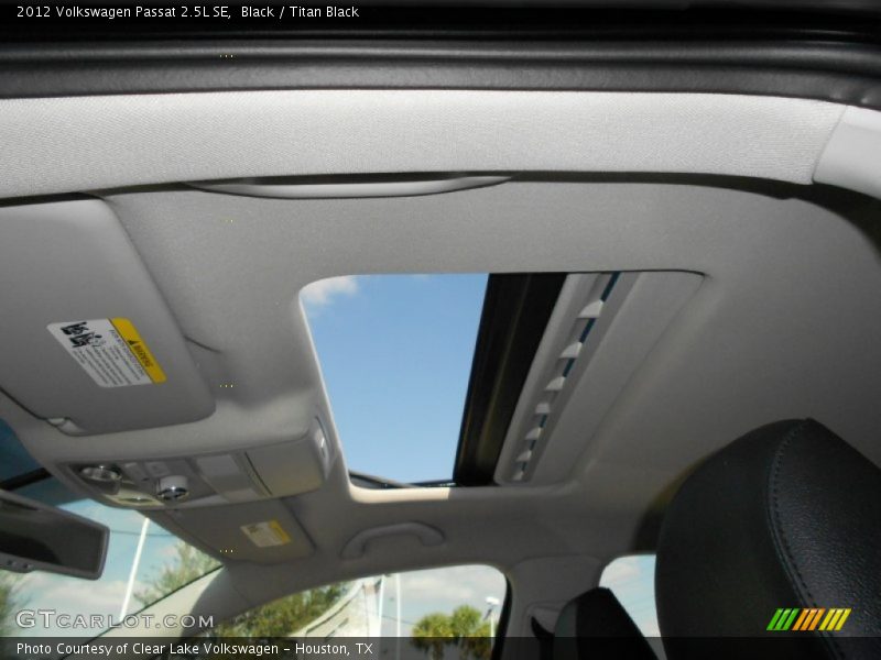 Black / Titan Black 2012 Volkswagen Passat 2.5L SE