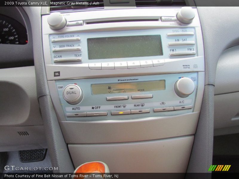 Magnetic Gray Metallic / Ash 2009 Toyota Camry XLE