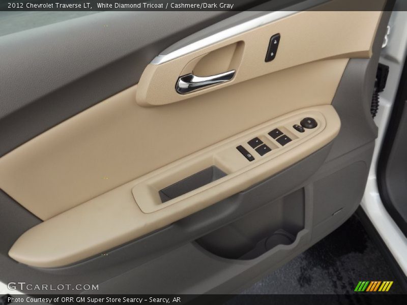 White Diamond Tricoat / Cashmere/Dark Gray 2012 Chevrolet Traverse LT