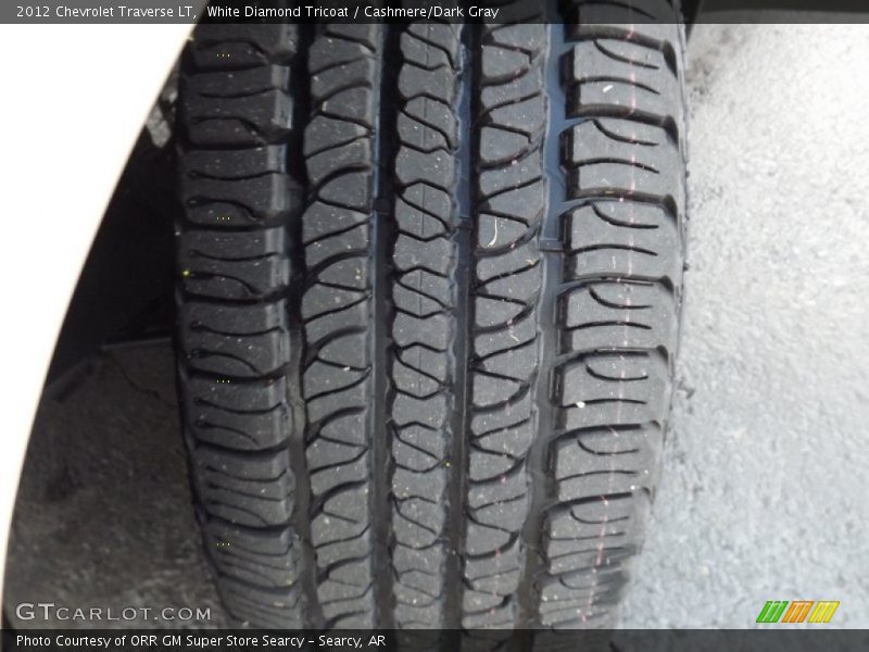 White Diamond Tricoat / Cashmere/Dark Gray 2012 Chevrolet Traverse LT