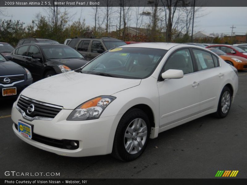 Winter Frost Pearl / Blond 2009 Nissan Altima 2.5 S