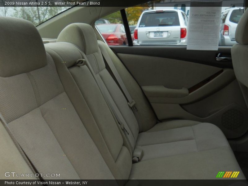 Winter Frost Pearl / Blond 2009 Nissan Altima 2.5 S