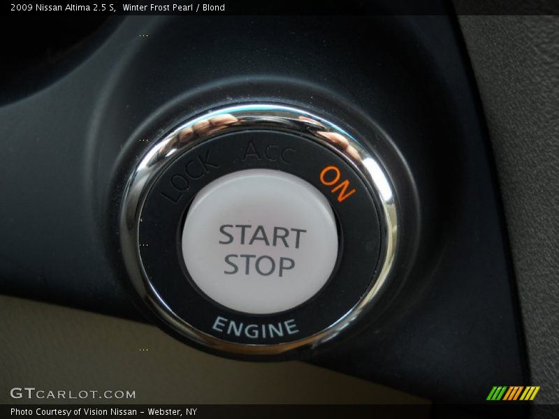 Winter Frost Pearl / Blond 2009 Nissan Altima 2.5 S