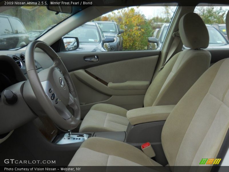 Winter Frost Pearl / Blond 2009 Nissan Altima 2.5 S