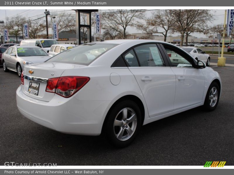 Summit White / Medium Titanium 2011 Chevrolet Cruze LT