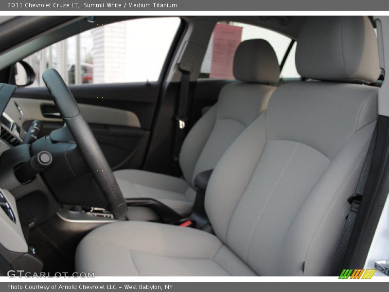 Summit White / Medium Titanium 2011 Chevrolet Cruze LT