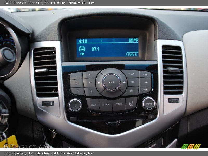 Summit White / Medium Titanium 2011 Chevrolet Cruze LT