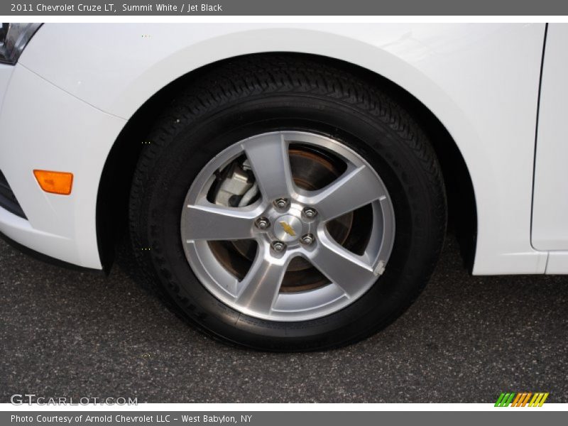 Summit White / Jet Black 2011 Chevrolet Cruze LT