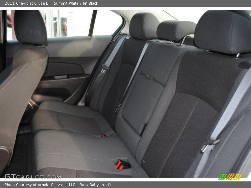 Summit White / Jet Black 2011 Chevrolet Cruze LT