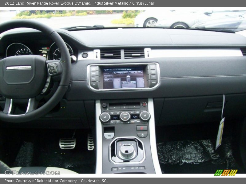 Dashboard of 2012 Range Rover Evoque Dynamic