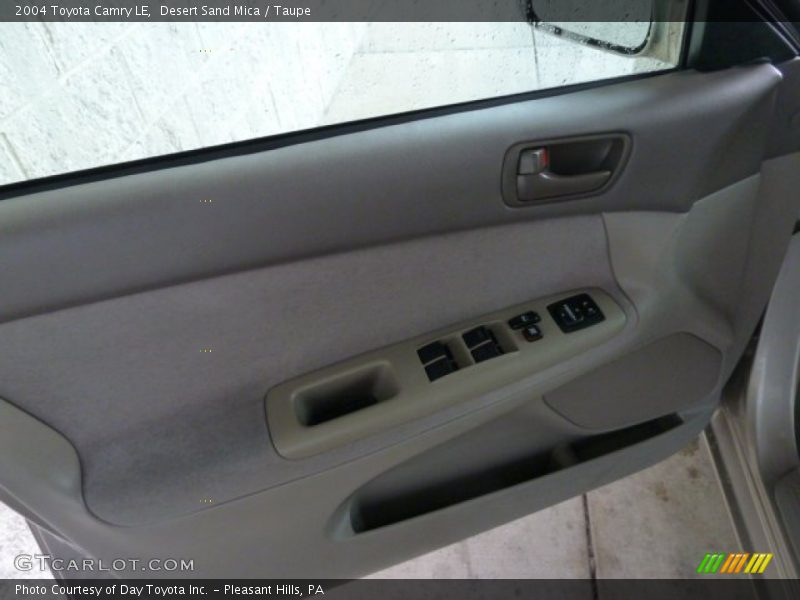 Desert Sand Mica / Taupe 2004 Toyota Camry LE