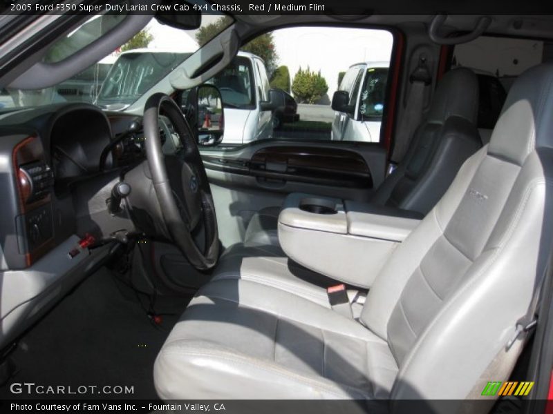 2005 F350 Super Duty Lariat Crew Cab 4x4 Chassis Medium Flint Interior
