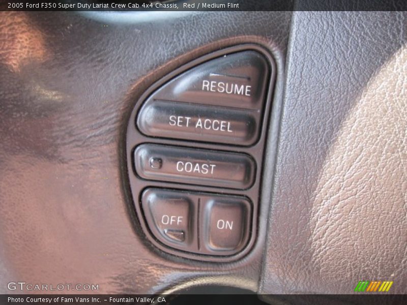 Controls of 2005 F350 Super Duty Lariat Crew Cab 4x4 Chassis