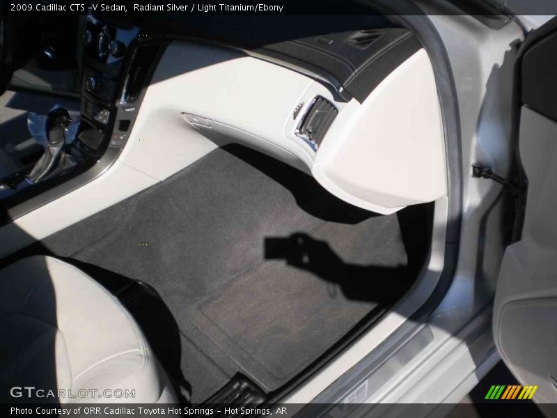 Radiant Silver / Light Titanium/Ebony 2009 Cadillac CTS -V Sedan