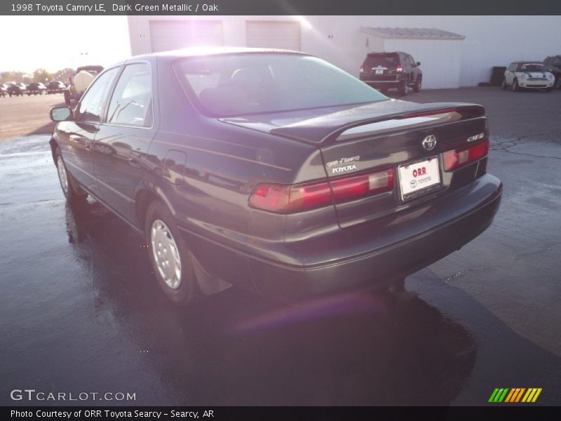 Dark Green Metallic / Oak 1998 Toyota Camry LE