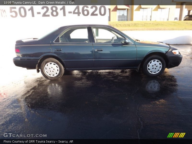 Dark Green Metallic / Oak 1998 Toyota Camry LE