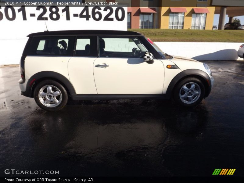 Pepper White / Grey/Carbon Black 2010 Mini Cooper Clubman