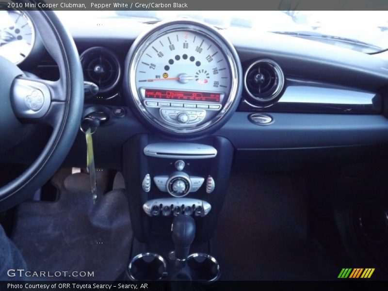 Pepper White / Grey/Carbon Black 2010 Mini Cooper Clubman