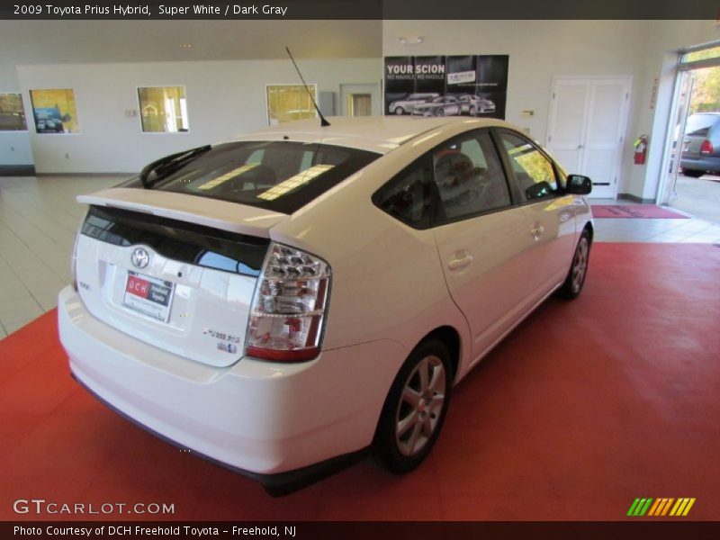 Super White / Dark Gray 2009 Toyota Prius Hybrid