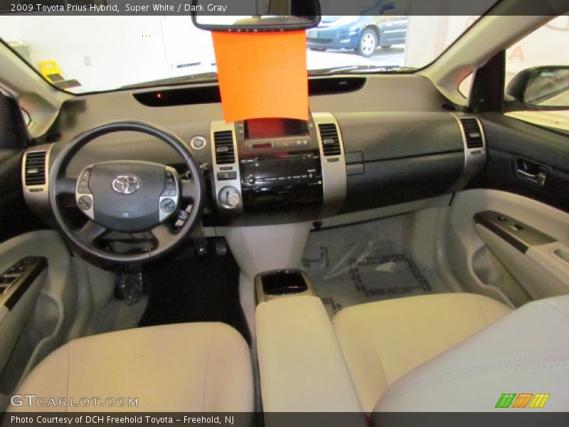 Super White / Dark Gray 2009 Toyota Prius Hybrid