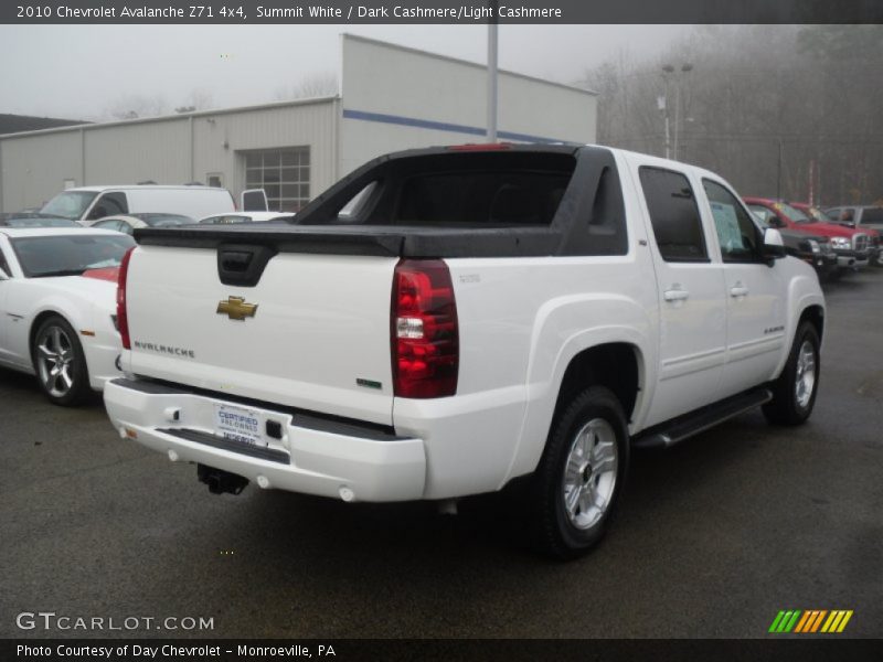 Summit White / Dark Cashmere/Light Cashmere 2010 Chevrolet Avalanche Z71 4x4