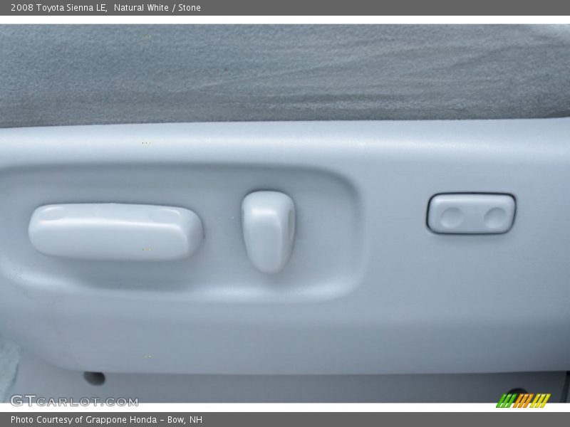 Natural White / Stone 2008 Toyota Sienna LE