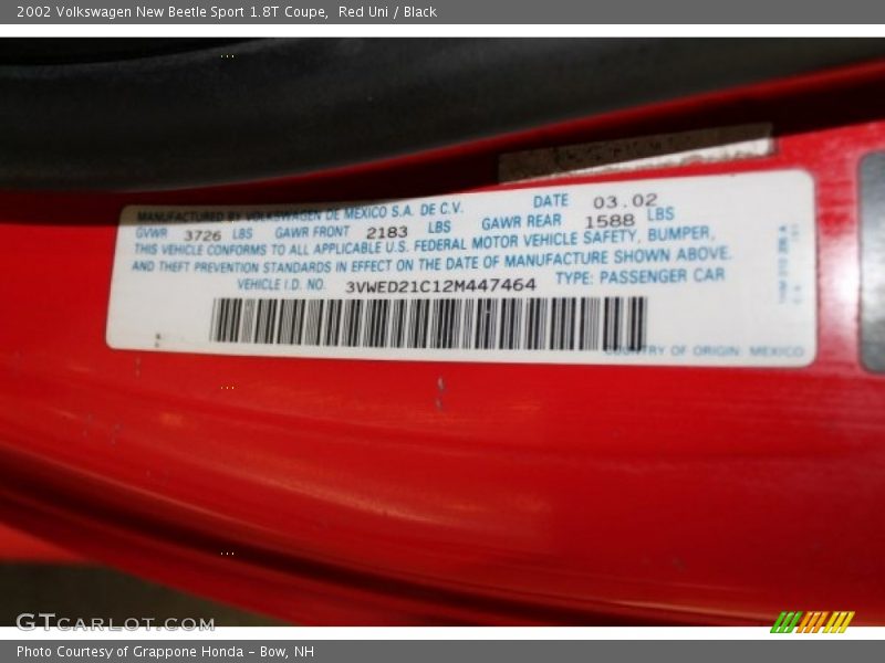 Red Uni / Black 2002 Volkswagen New Beetle Sport 1.8T Coupe